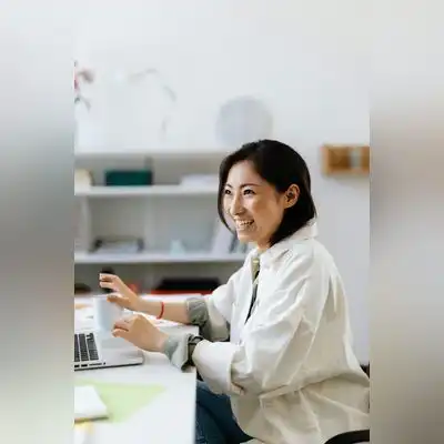丁蓉心